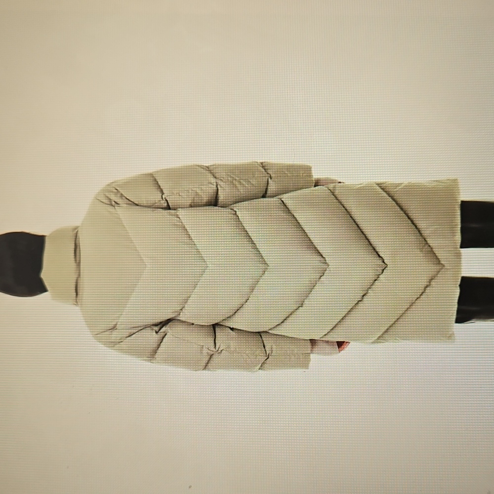 Aritzia Light Green Cloud Puffer Coat - Picture 4 of 12